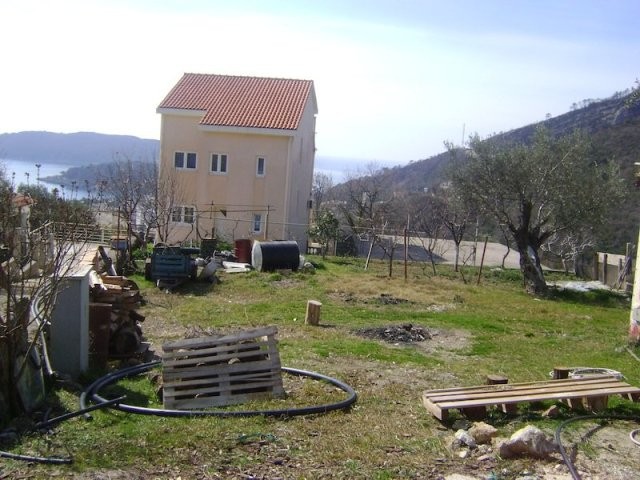 Plot of land in Bečići, Budva