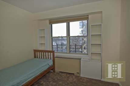 2 bedroom Apartment For Sale: 200 EAST.. - 2
