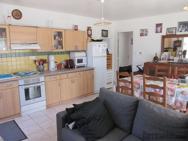2 Bedroomed Bungalow With Garden - 2