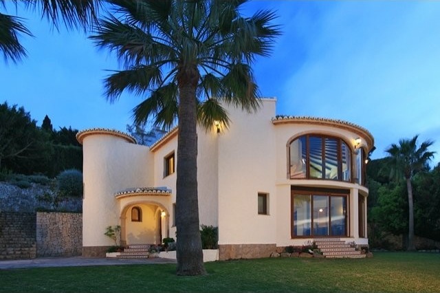 4 Bedroom Villa in Javea - 2