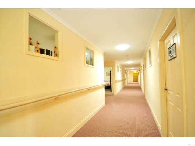Refurbished apartment in quiet..