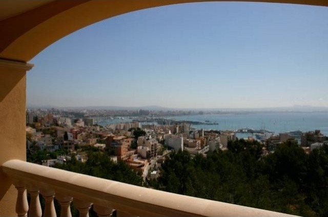 New Top Quality Apartments With Views.. - 2
