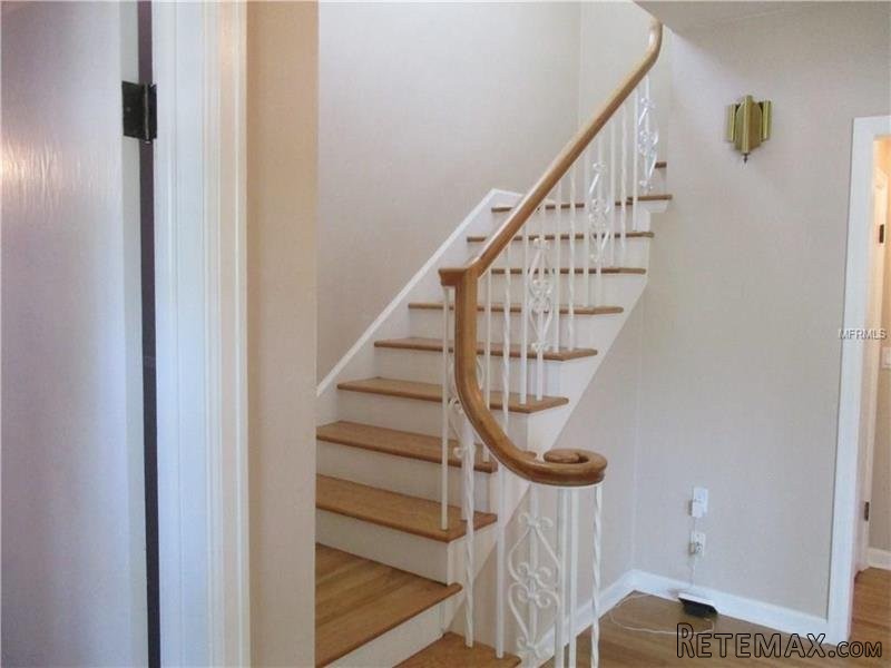4 bedroom Property For Sale: 139 WEST.. - 2