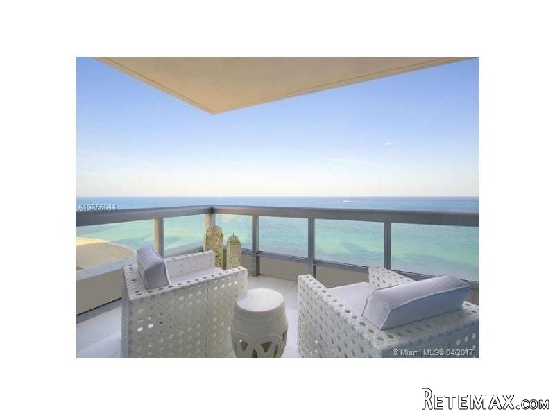2 bedroom Flat For Sale: 6899 COLLINS..