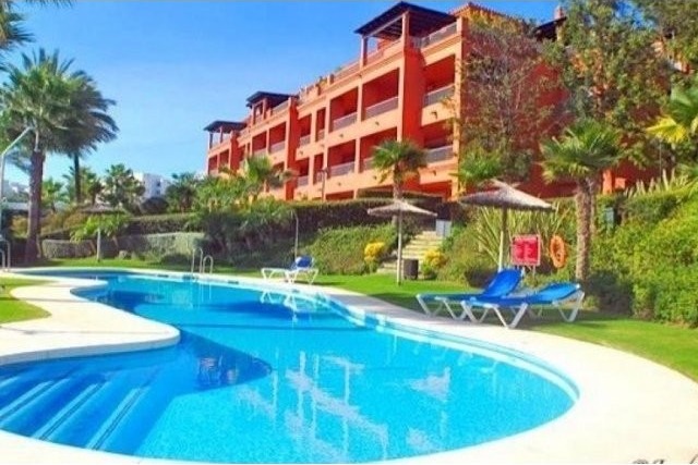 Fantastic Sea & Golf View 3 Bed..