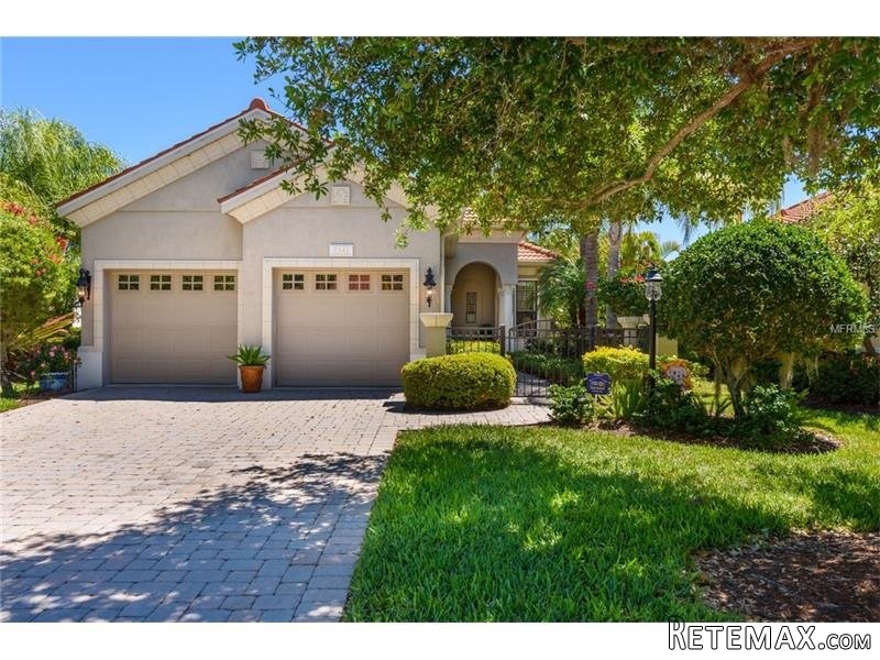 2 bedroom House For Sale: 7341 Wexford..