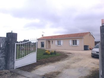 Recently Built House On 3.304m2 - 2