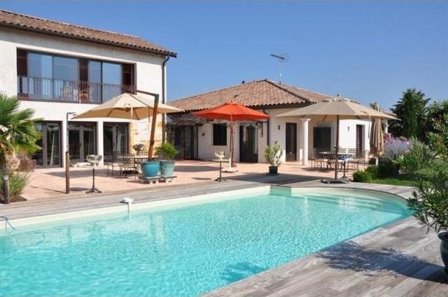 4 bedroom Character For Sale: 69400..