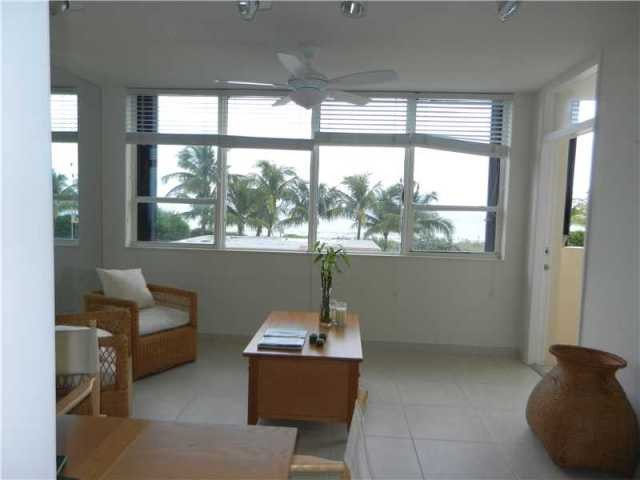5005 COLLINS AV, 220, Miami Beach, FL..