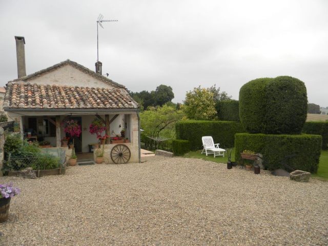 Beautifully Restored Farmhouse With.. - 2