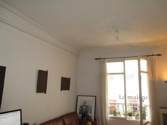 Bright and Luxurious three bed in.. - 2