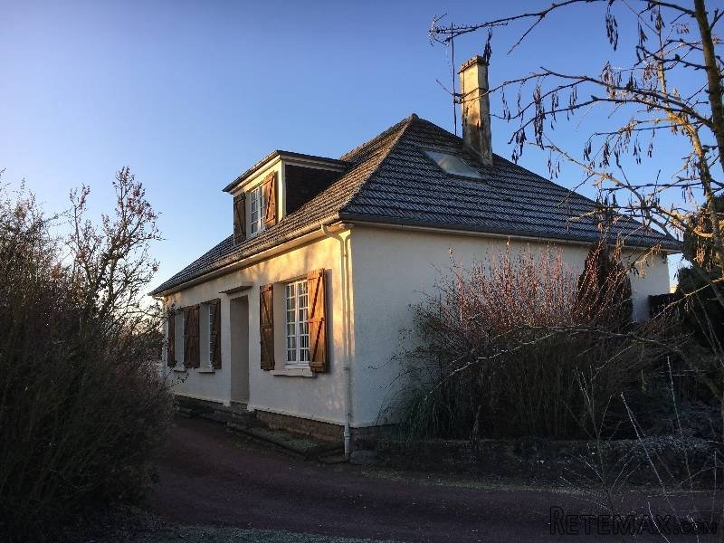 Traditional Detached House, Nice Town