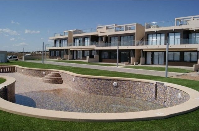 2 Bedrooms - Property - Alicante - For..
