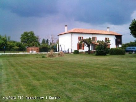 Farmhouse With Swimming Pool And 2 Gites
