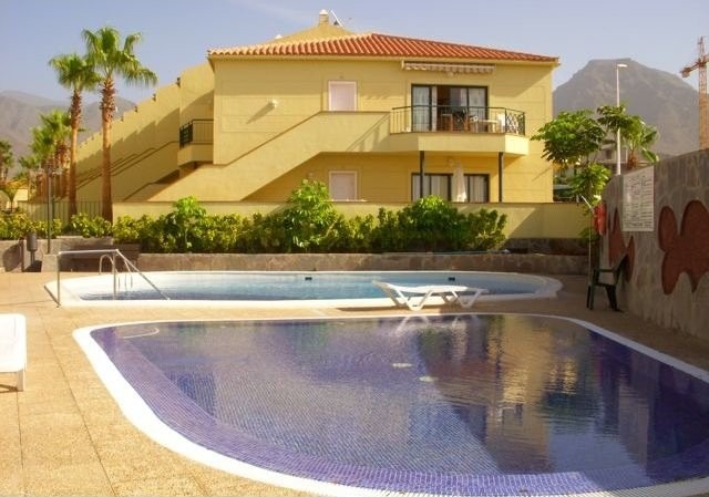2 bed 2 bath apartment for sale..