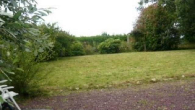 Country House With Garage - 2