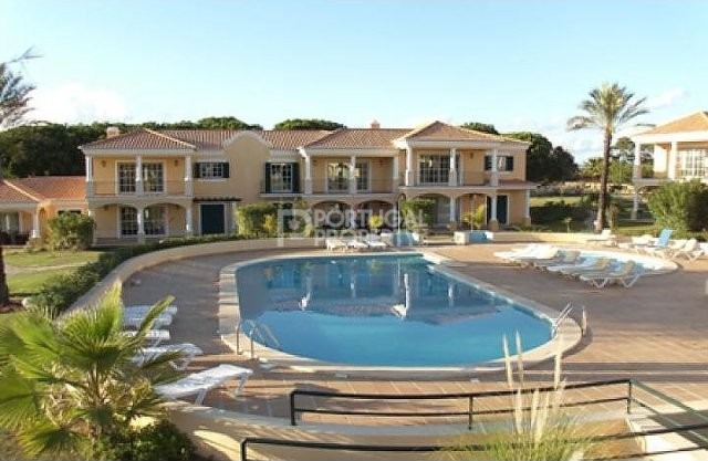 Deluxe 2 Bed Apartment