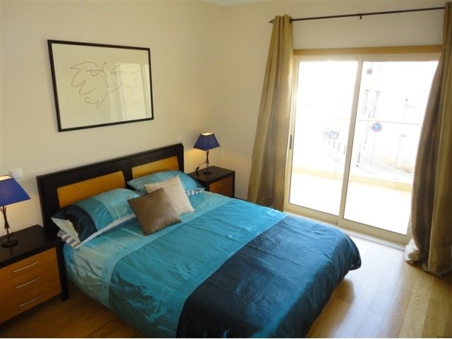 SPACIOUS 2 BEDROOM APARTMENT WITH.. - 2