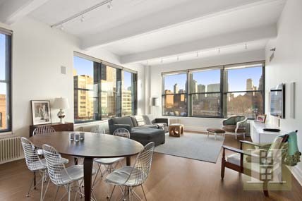 3 bedroom Apartment For Sale: 70..