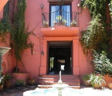 Villa - This is delightful villa is.. - 2