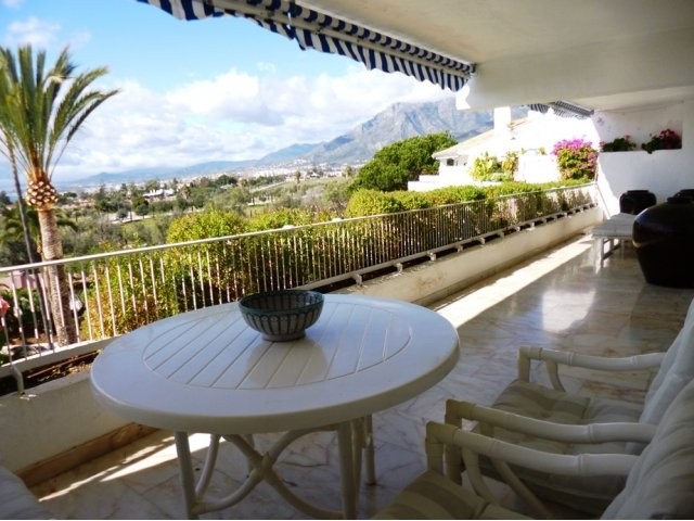 3 Bedroom Apartment For Sale In Rio Real - 2