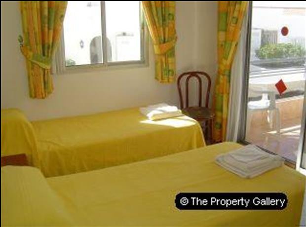 Apartment For Sale in Playa De Las.. - 2