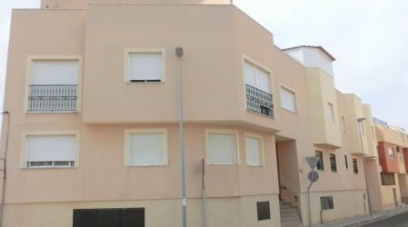 Resale · Apartment · Spain · Costa Bl..