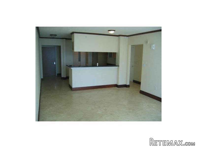 Miami, Fl 33131 (Mls # A2156295) - 2