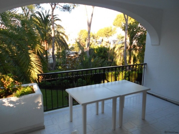 2 bed Apartment in MIRAFLORES - 2