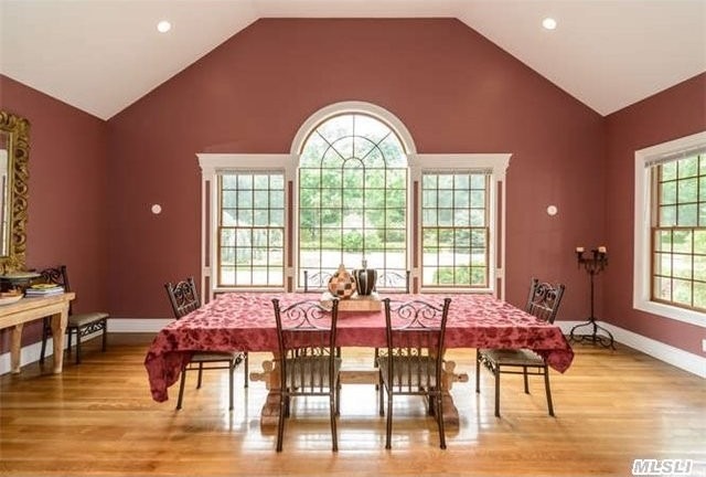 Upper Brookville, NY, 11545 - 2
