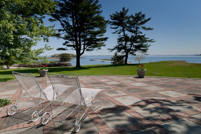 6 bedroom Residence For Sale: Rye, New..