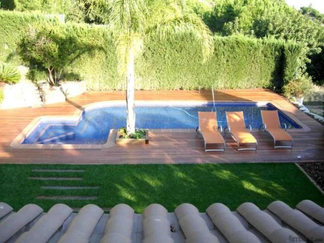 Impeccable in Sant Berger, Coast.. - 2