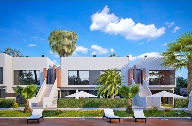 Luxury Apartments on Lo Romero Golf