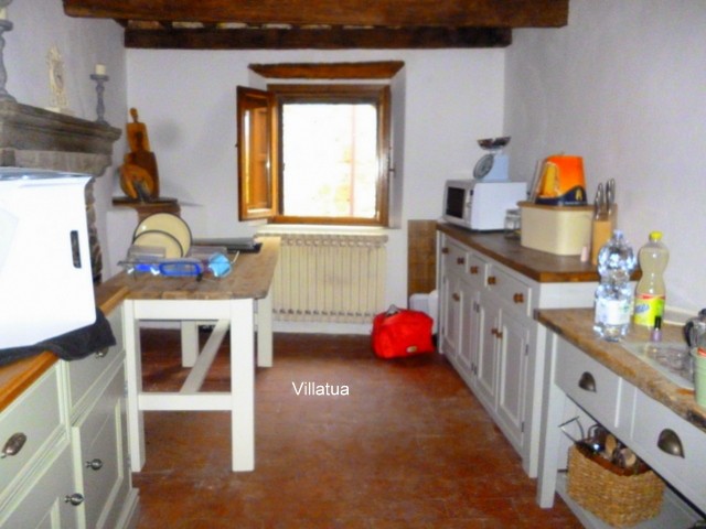 Village/town House - For Sale - - EUR..