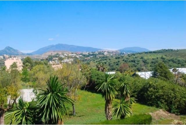 3 bedroom apartment for sale - 2
