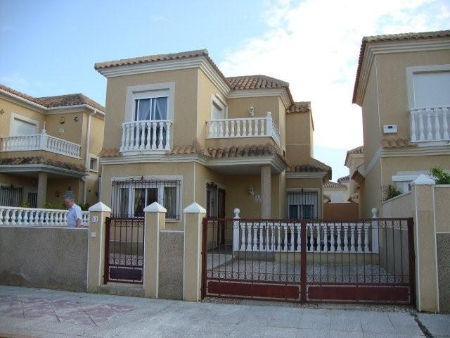 Detached for sale 115.000 € Costa..