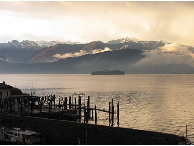 5 bedroom Property For Sale: Stresa, IT