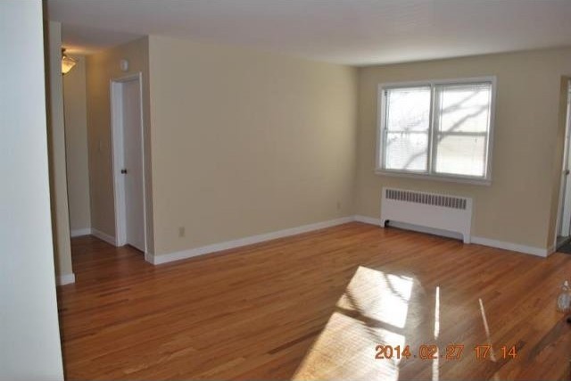 2 bedroom Co-op For Sale: Irvington.. - 2