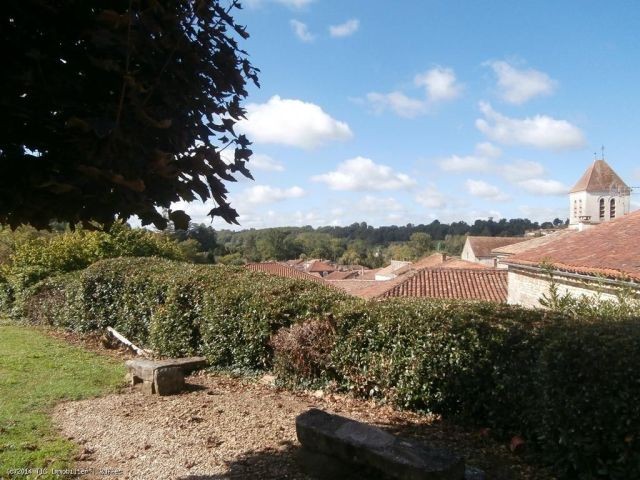 Pretty village house - 2