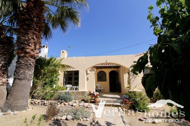 Ref: VHVL1588 - Villa for Sale in..