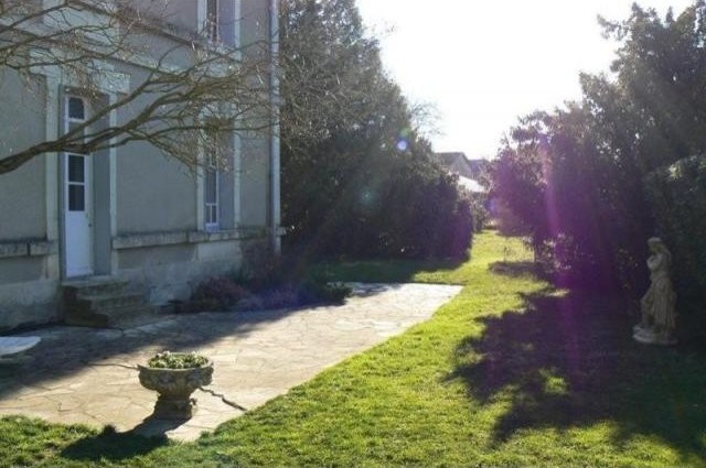 4 bedroom House For Sale: 86420 30 MIN.. - 2