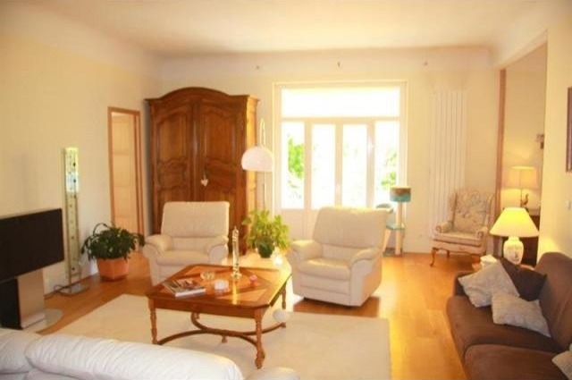 3 bedroom Flat For Sale: 03200 VICHY - 2