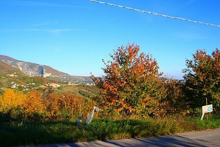 Plot of building land in a fantastic..