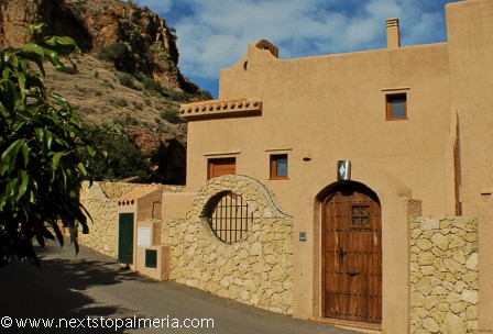 3 bedroom townhouse - Sierra Cabrera