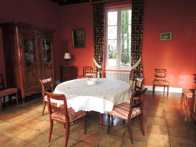 3 bedroom House For Sale: 33000 BORDEAUX - 2