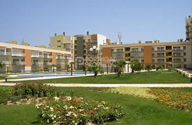Beautiful 2 Bedroom Apartment - 2