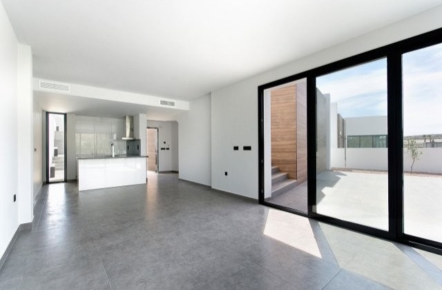 3 Bedrooms - Villa - Alicante - For Sale - 2