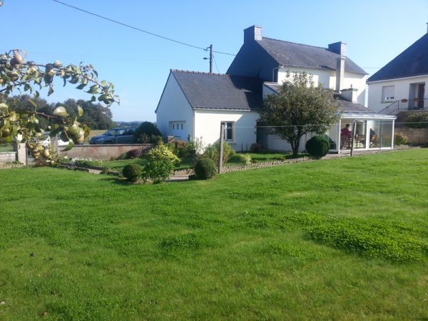Detached House with Conservatory - 2