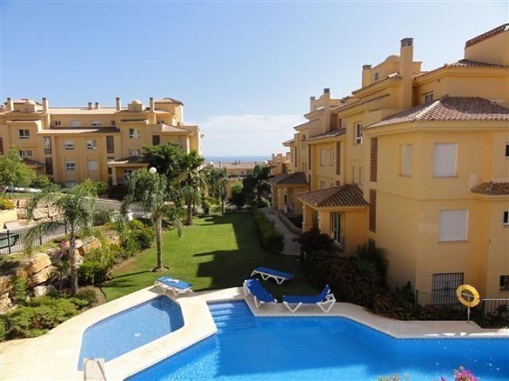 2 Bed Apartment for sale in Mijas Costa