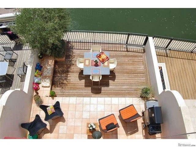 House In Aigues Mortes, France - 2